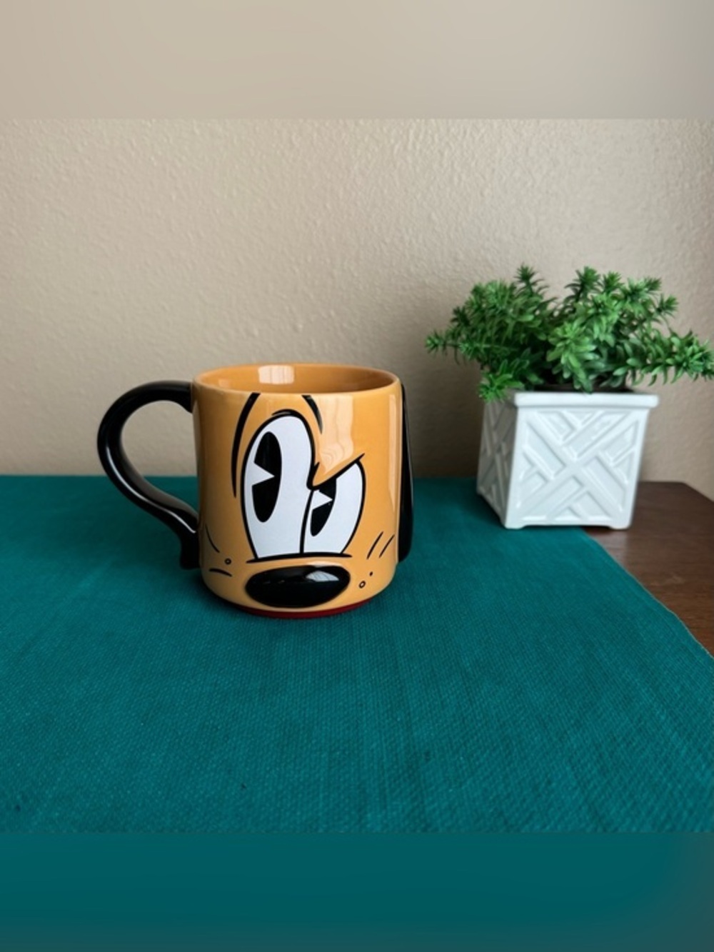 Disney Store 3D Pluto mug